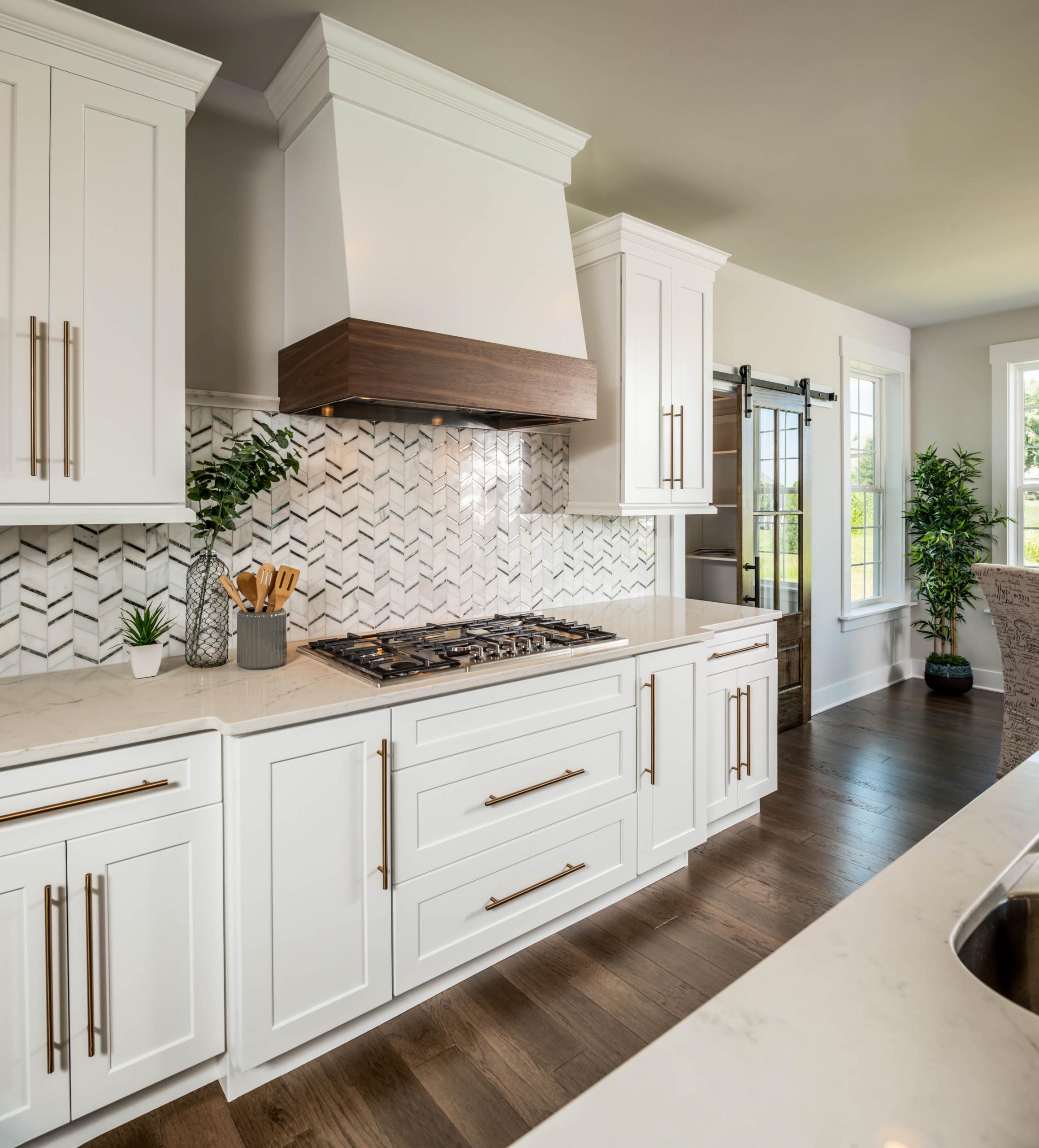 7 Winning White Kitchen Design Ideas - Custom Home Group