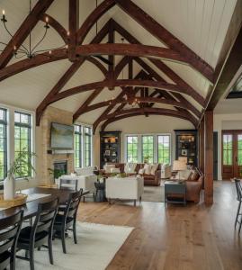 great room with arches